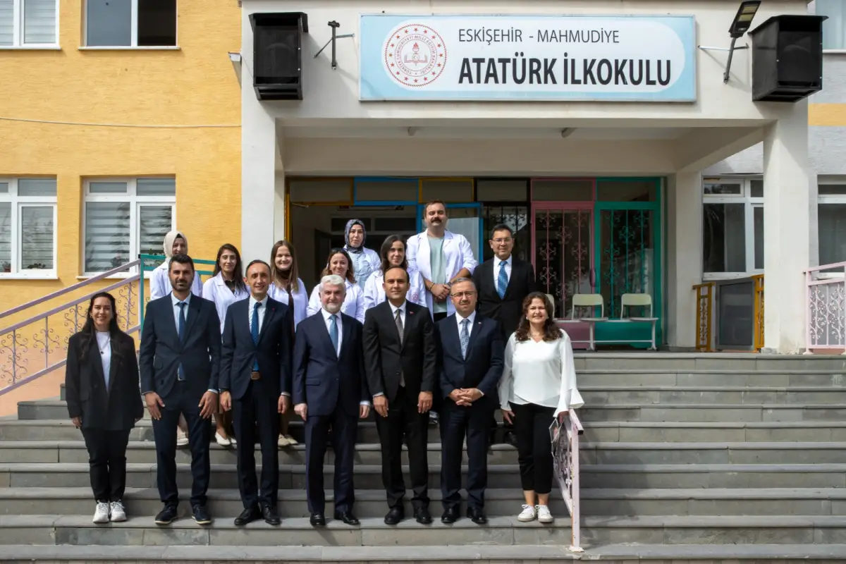 TEI’den Mahmudiye’ye Kırtasiye Desteği